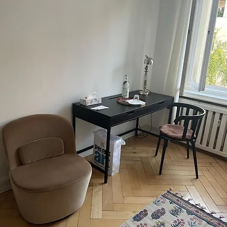 Schoenes In Charlottenburg *