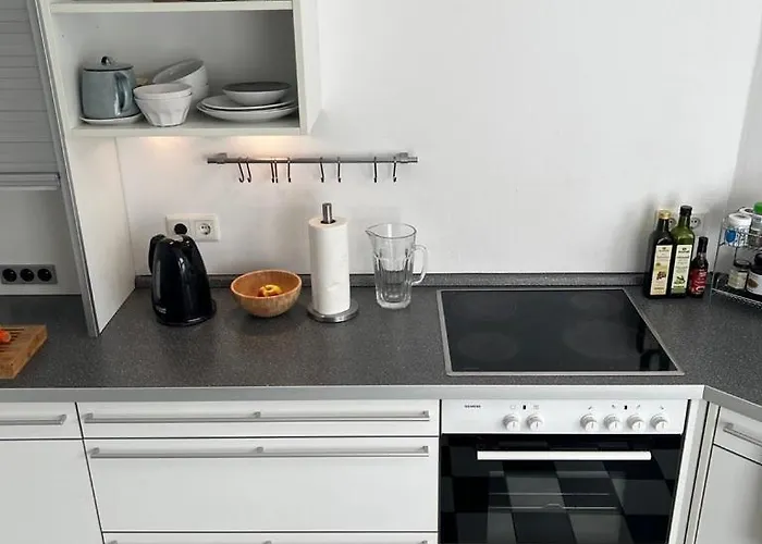 Privatunterkunft Schoenes In Charlottenburg *