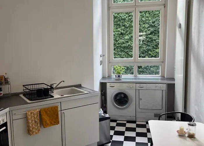 Privatunterkunft Schoenes In Charlottenburg Berlin