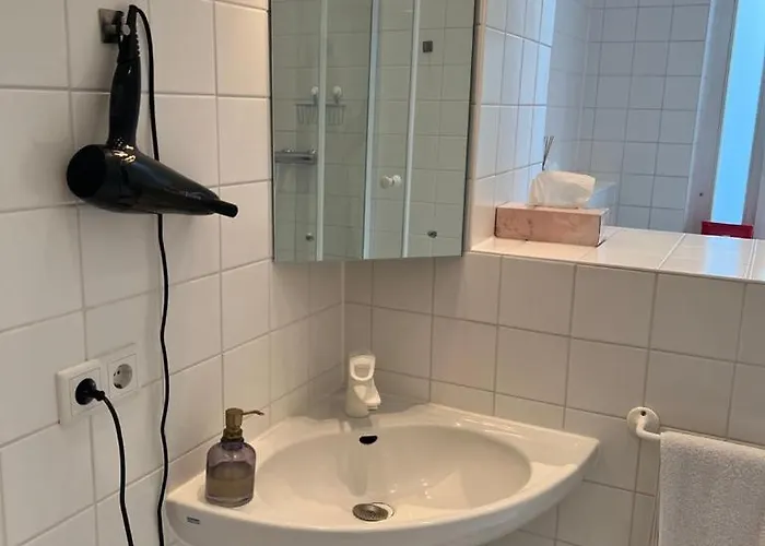 Privatunterkunft Schoenes In Charlottenburg Berlin