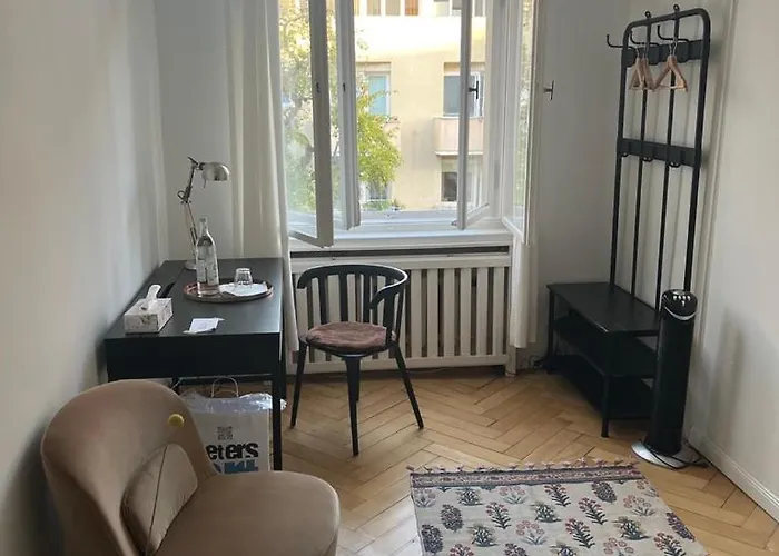 Schoenes In Charlottenburg Berlin